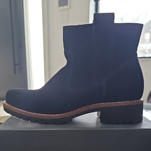Brand New Never Worn Ecco Black Boots with Brown Sole